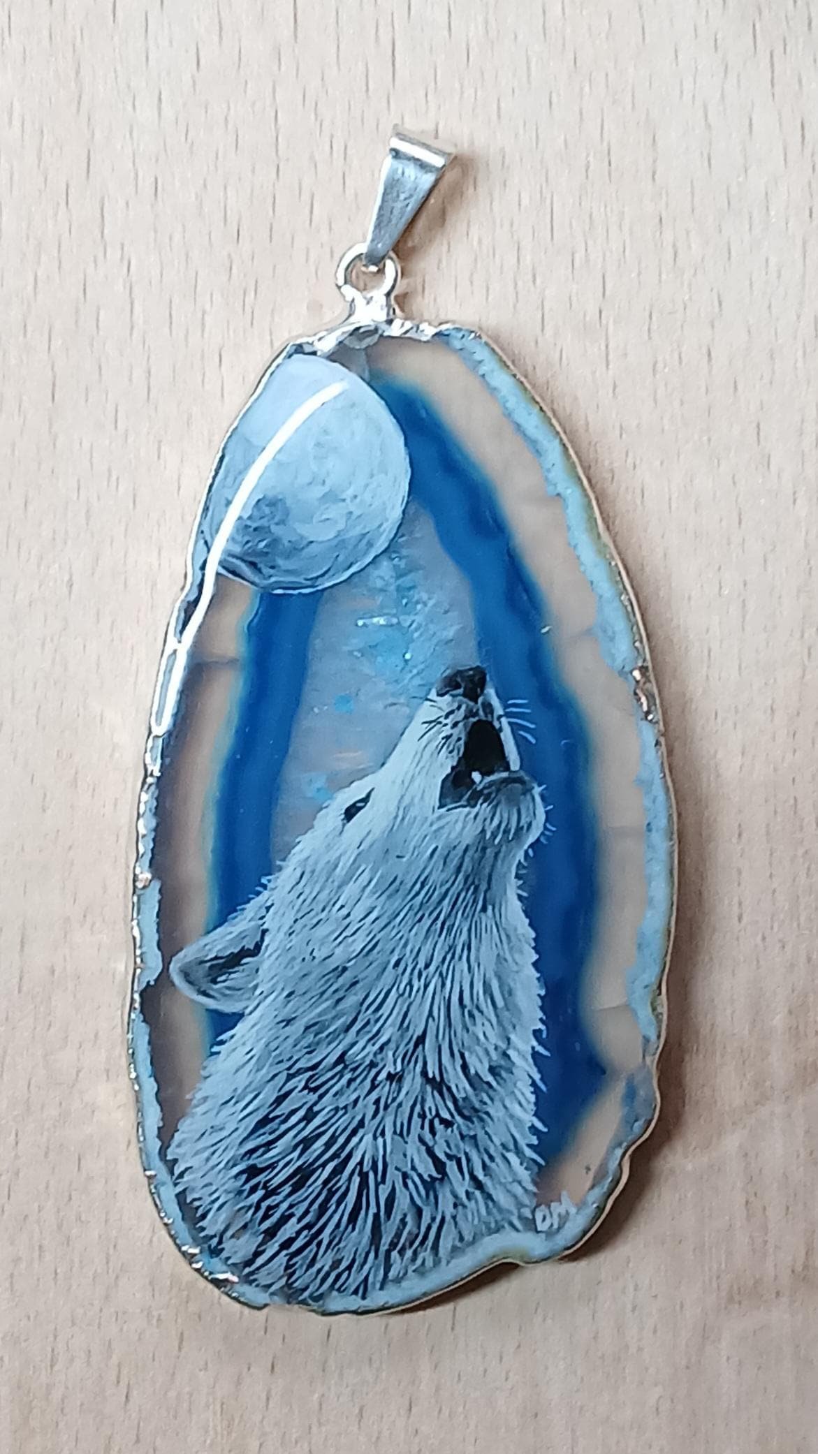 Hand Painted Howling White Wolf and Moon Agate Pendant