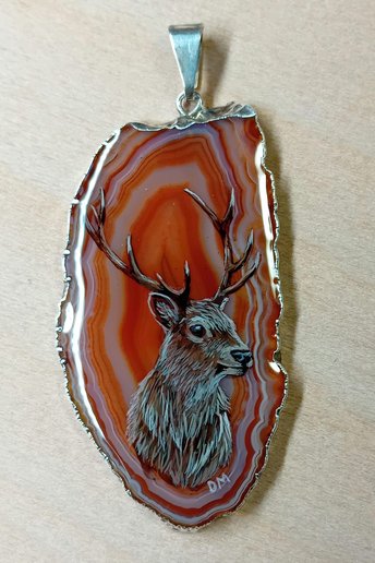 Red Deer Stag Agate Pendant